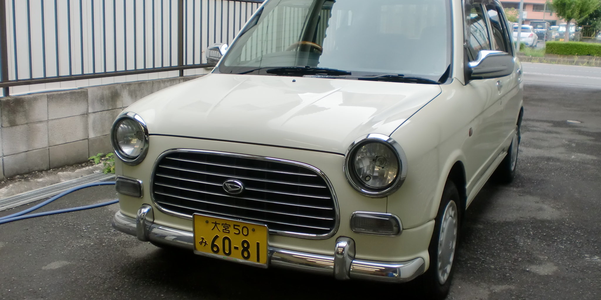 ダイハツ・ミラジーノ L700S 中古車販売 | 埼玉県川口市の板金塗装